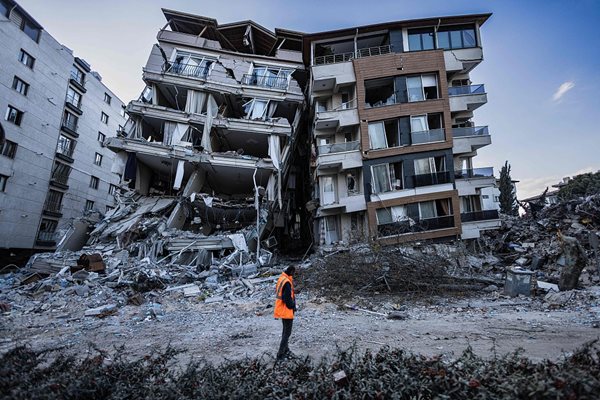 Кошмарното земетресение, което засегна Турция и Сирия, шокира целия свят. Снимка: Радио Китай