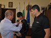 Кметът на Русе връчи златни значки на Стойка Петрова и треньора й