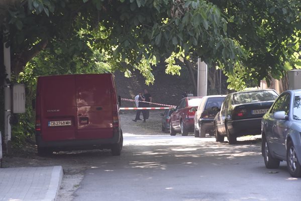 Местопрестъплението в Бояна е оградено с полицейски ленти