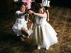 Незабравимата сватба на учителка на деца със Синдром на Даун (снимки)