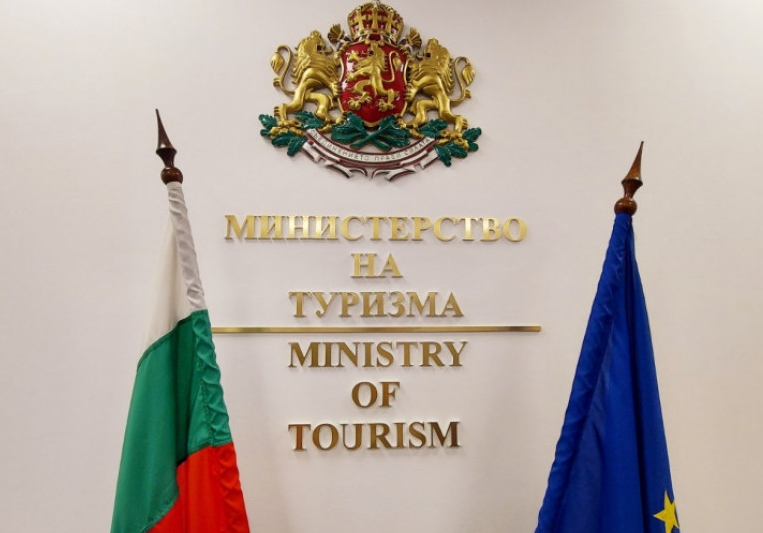 Павлин Петров и Ирена Георгиева са новите зам.-министри на туризма