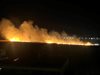 Огромен пожар пламна в поле в района на кв. „Обеля” (Снимки)