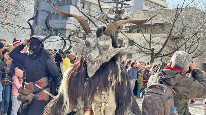 И това страшилище търси нов собственик