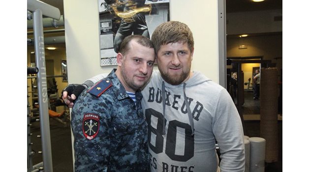 Чеченският лидер Рамзан Кадиров и командирът на специалните сили на чеченската армия Апти Алаудинов подозират, че са отровени.