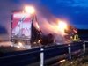 Български шофьор с тежки изгаряния, тирът му изгоря в Италия (Снимки)