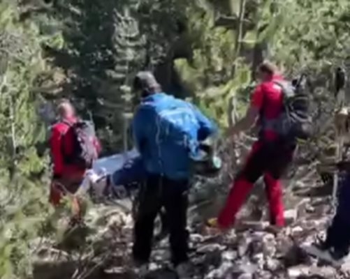 13 планински спасители в помощ на пострадал турист в Пирин