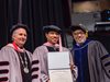 Лайънъл Ричи получи почетна докторска степен по музика (Снимки)