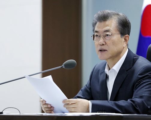Президентът на Южна Корея Мун Дже-ин  СНИМКА: Ройтерс