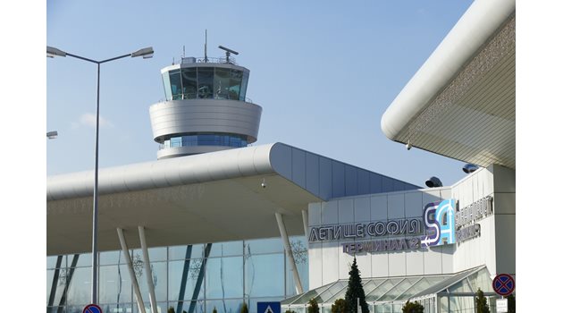 Терминал 2 на летище София