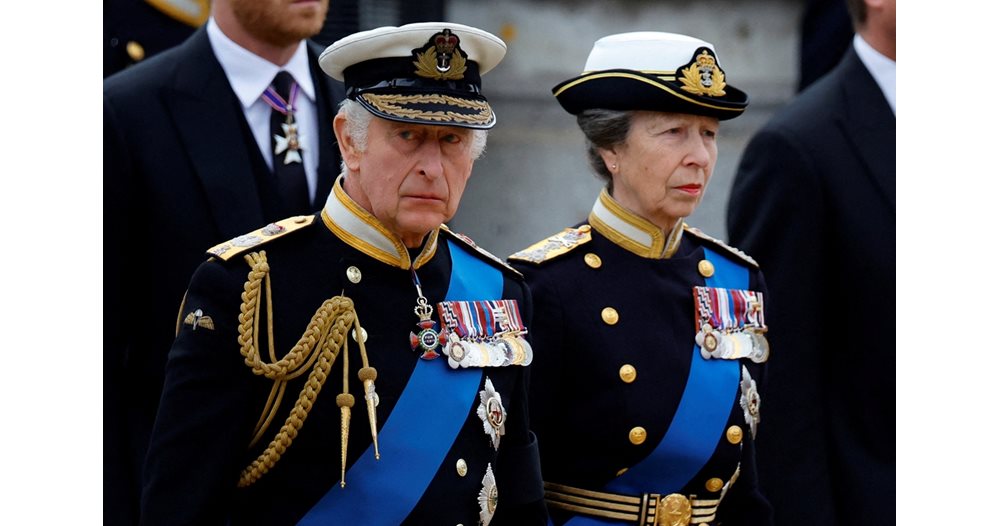 “Modernizing the Monarchy: A New Era Begins with King Charles III’s Coronation”