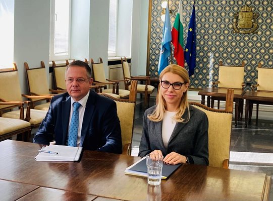 Дончо Барбалов и Десислава Билева представиха план-сметката за чистота за 2023 г.