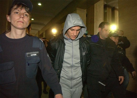 Цветан Петров няма да лежи и ден в затвора за жестокия побой
