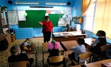 Войната роди наследници на Павлик Морозов - деца в Русия с доноси срещу учителите си