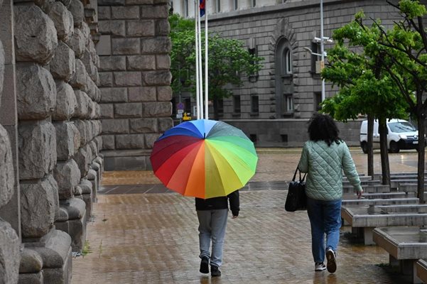 Очакват се силни дъждове тези дни