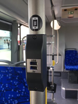 Устройства за зареждане на мобилни телефони ще бъдат монтирани в новите автобуси на столичния градски транспорт.