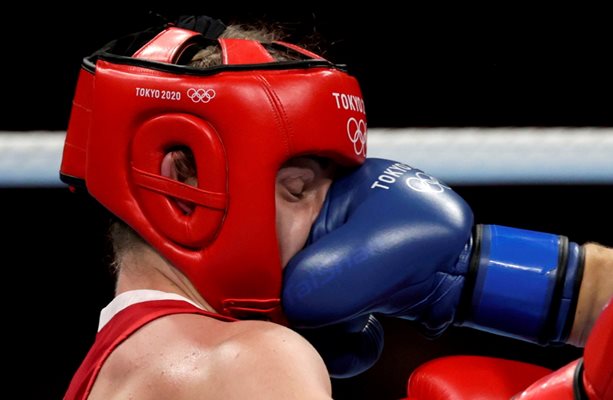 МОК отне правото на Международната боксова асоциация да организира квалификационни турнира за Олимпийските игри в Париж през 2024 г. СНИМКА Ройтерс