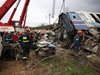 Операцията по изваждането на телата от влаковата катастрофа в Гърция ще завърши днес