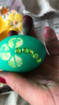 Яйце, украсено с мъниста от Елена Йорданова