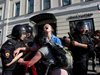 Ужас в Москва - 1074 са арестувани при протестите (Снимки)