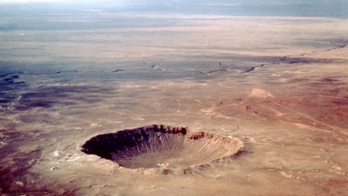 200-метров метеоритен кратер открит под винарна във Франция