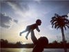 Риана с детето и любимия мъж в родния Барбадос