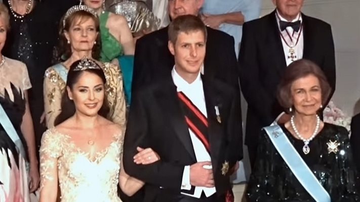 Ужас! Албанският принц Лека се разведе, кралското семейство е в полуразпад
