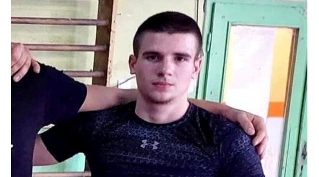 Това е Никола Райчев, който се издирва за убийството на 21-годишния Ангел СНИМКА: Фейсбук