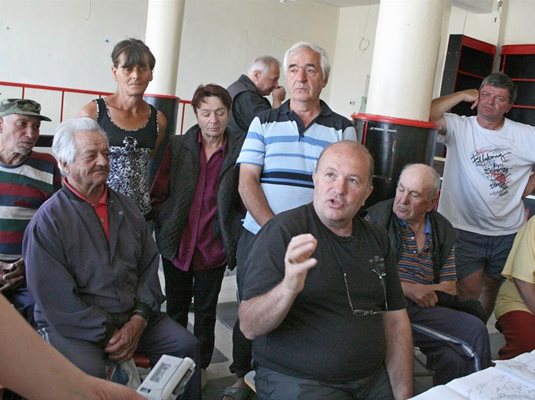 Жителите на Поповяне организират подписка срещу концесията