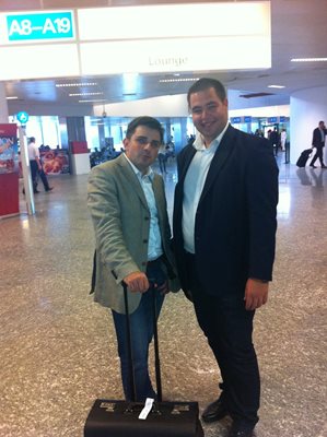 Йордан Моллов (вляво) и Кирил Джабаров често пътували в чужбина.

СНИМКА: ФЕЙСБУК