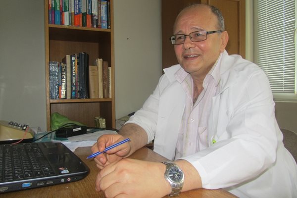 Д-р Николай Мойнов, шеф на НХО в МОБАЛ “Д-р Ст. Черкезов”