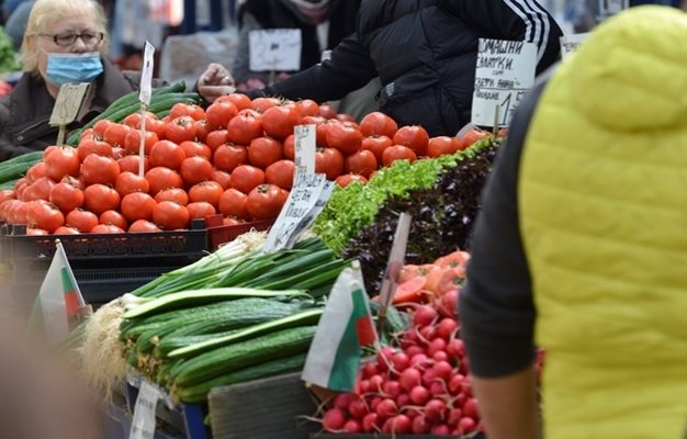 Цените на дребно на зеленчуците все още не са започнали да падат.