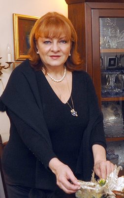 Богдана Карадочева
