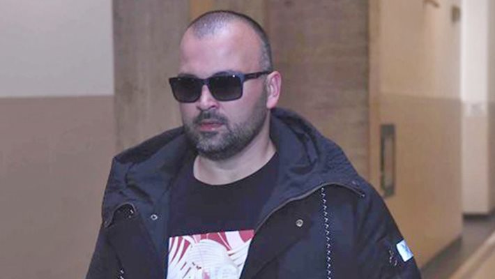 Болен заседател спъна делото срещу Димитър Любенов