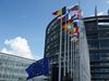 ЕС затяга проверките по летища и граници