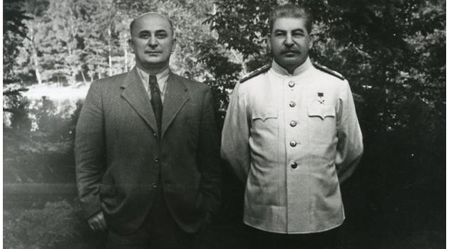 Какво уби вожда Сталин: "Хрустальов, колата!", вика ликуващият Берия