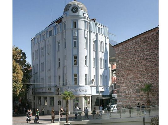 В тази красива къща до Джумая джамия в Пловдив ще работят чиновниците от дирекция "Туризъм" към Министерството на икономиката.