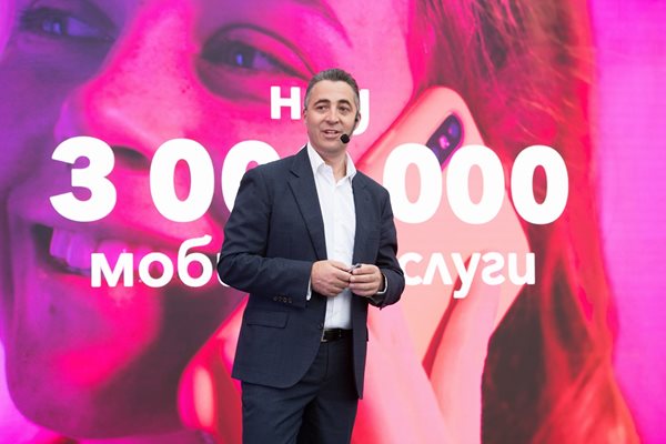 3 милиона мобилни услуги - Николай Андреев, шефът на "Виваком", харесва тази цифра