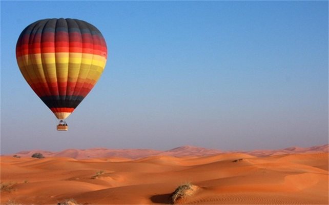 19 туристи са загинали след падането на въздушен балон в Египет