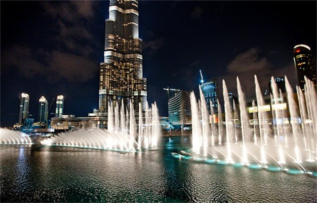 Фонтана Дубай - Дубай, ОАЕ. Снимка: Архив