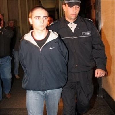 Кристиян от Перник е емблематичен случай на хладнокръвен непълнолетен убиец