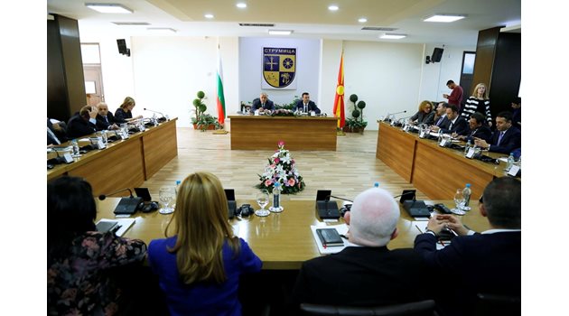 В Струмица се провежда първото съвместно заседание между правителствата на България и Македония. Снимки пресцентър на Министерски съвет
