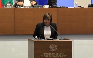 Корнелия Нинова: Приключва най-вредният парламент за последните 10 години