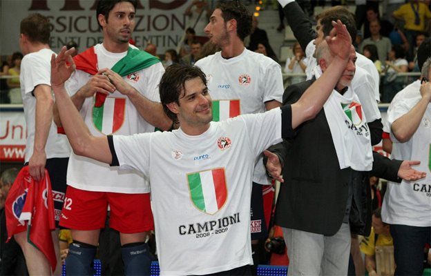 Христо Златанов изведе "Пиаченца" до успех с 3:1 във втория мач от финалната серия с "Тренто".