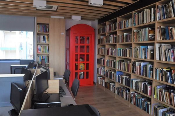 Курсовете по китайски език ще се провеждат в новата библиотека в Бургас.