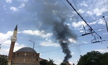 Пожар в центъра на София. Виж снимки