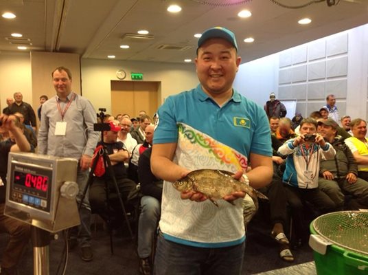 Йеркебайев от Казахстан с най-голямата риба в състезанието