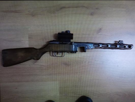 Задържаха мъж с оръжия и боеприпаси в Ямболско
СНИМКА: АП-Бургас
