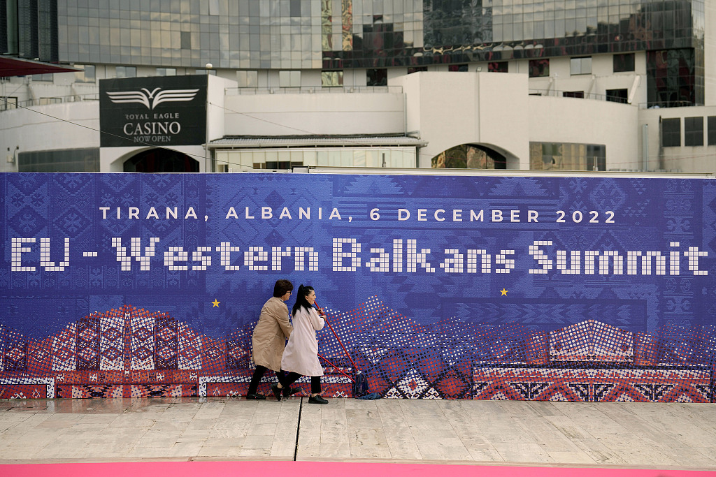 Радио Китай: ЕС планира 1 милиард евро икономическа помощ за Западните Балкани