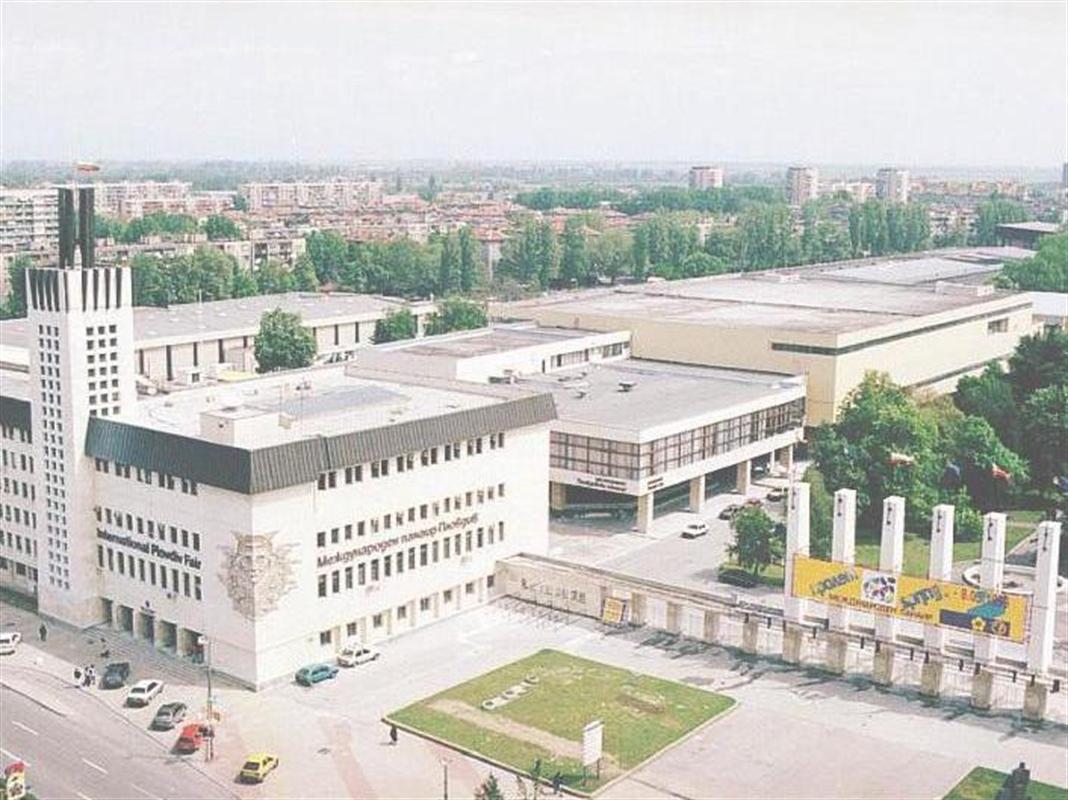 Община Пловдив оспори в съда решението за акциите на Варна в панаира