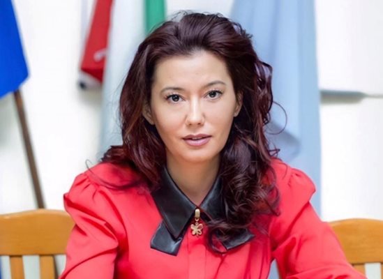 Иванка Динева СНИМКА: Пресцентър на Министерството на здравеопазването